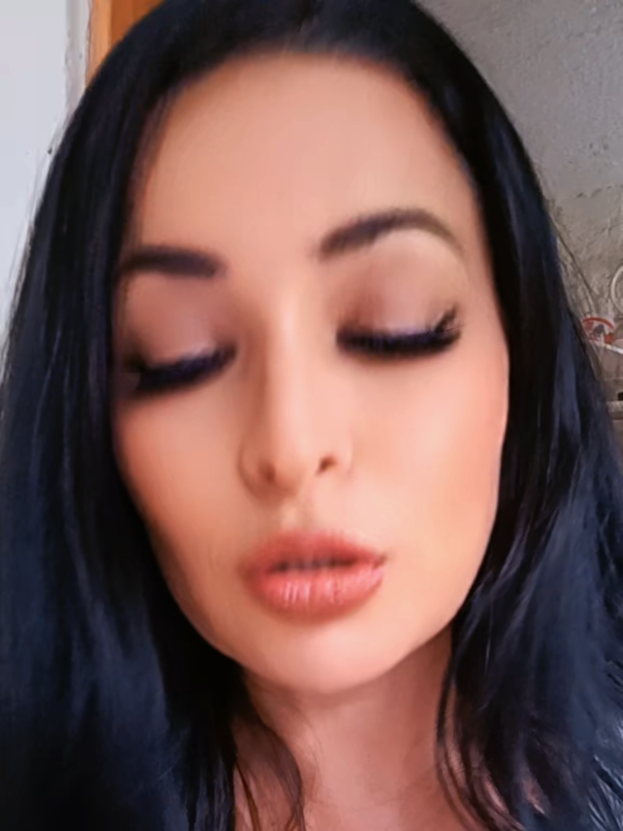 @Chezzybelle