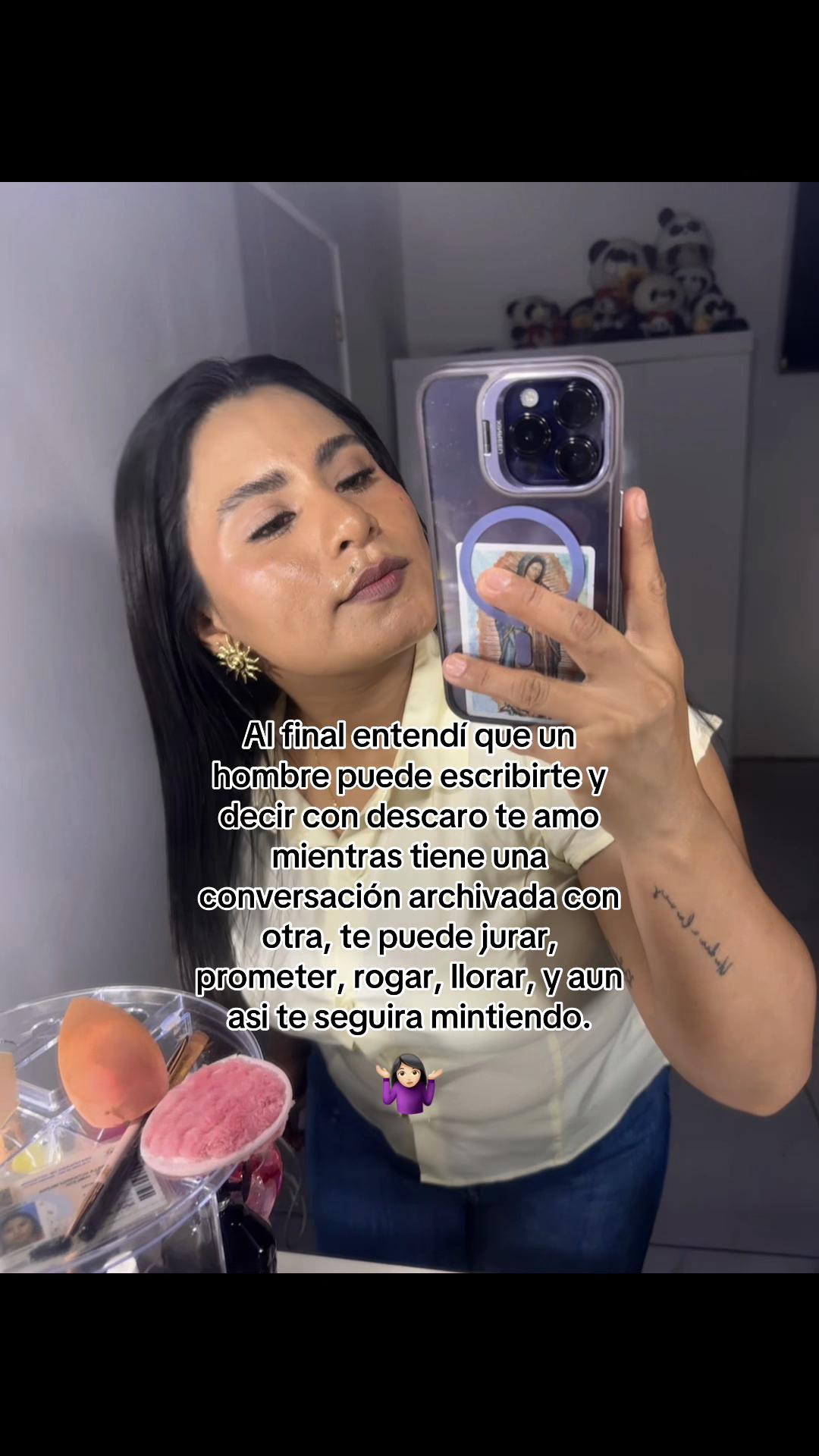 @🐼