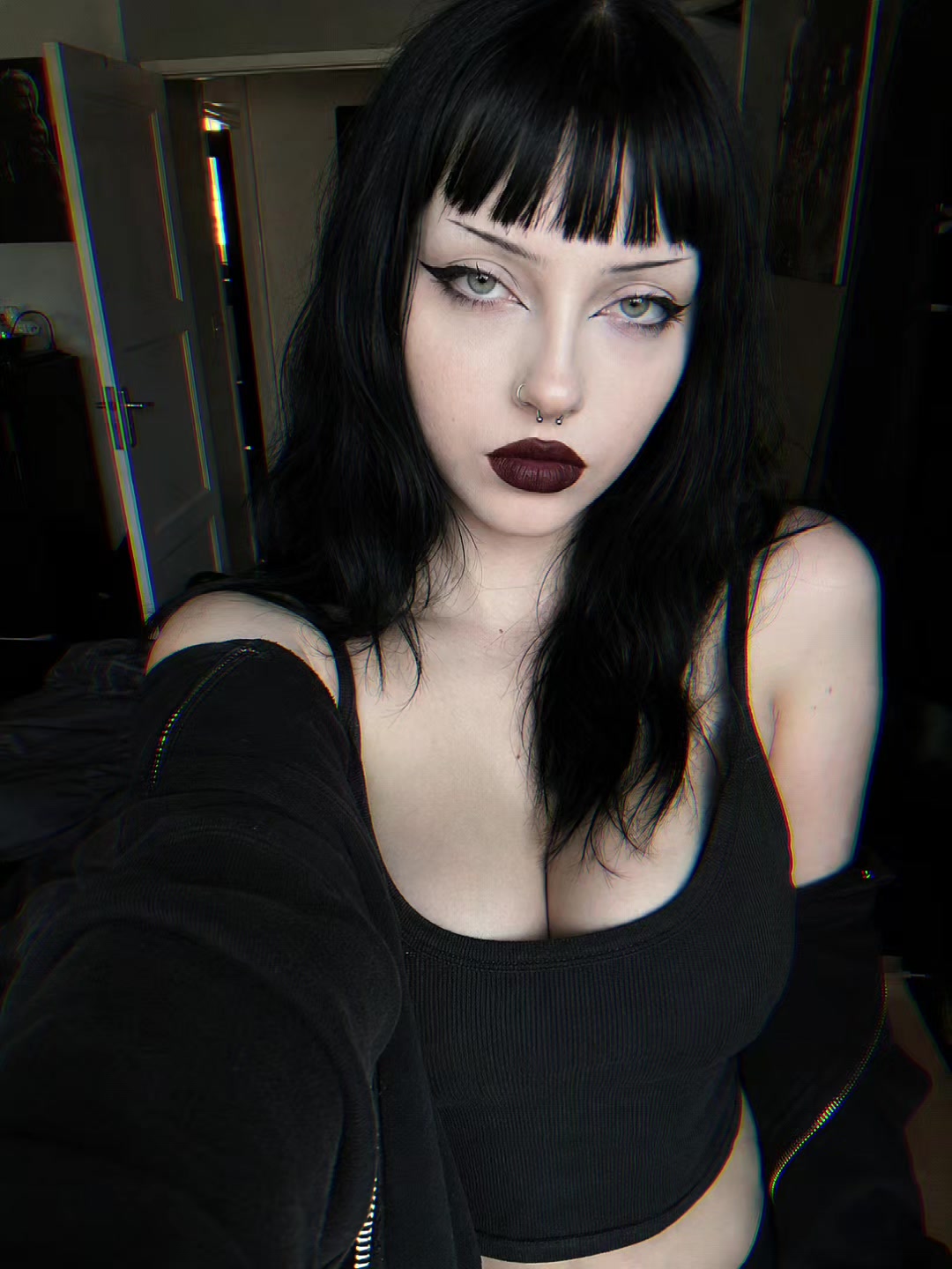 @lia.morbid