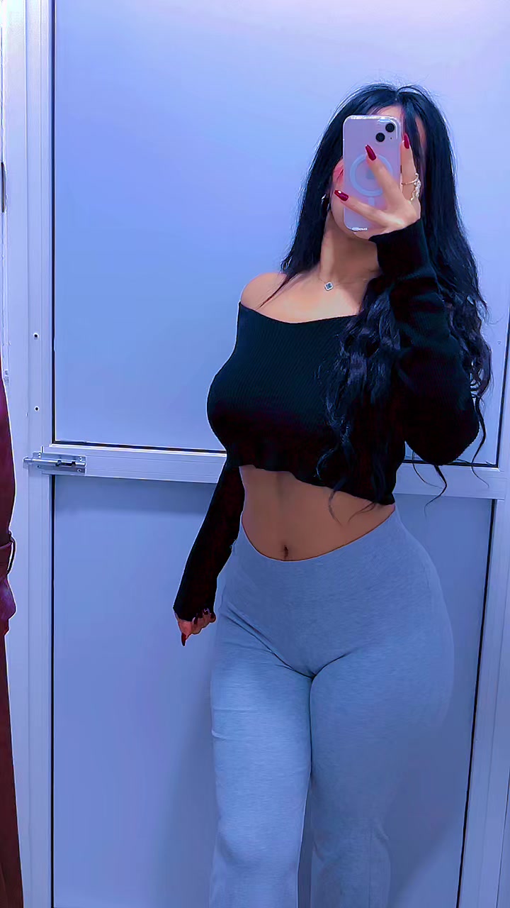 @سارة الحلوة احتياطي 🇦🇪