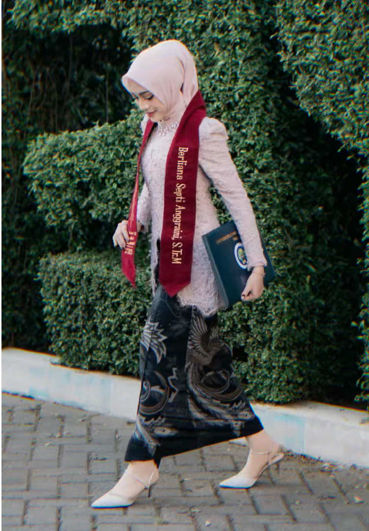 @𝐵𝑒𝑟𝑙𝑖𝑎𝑛𝑎