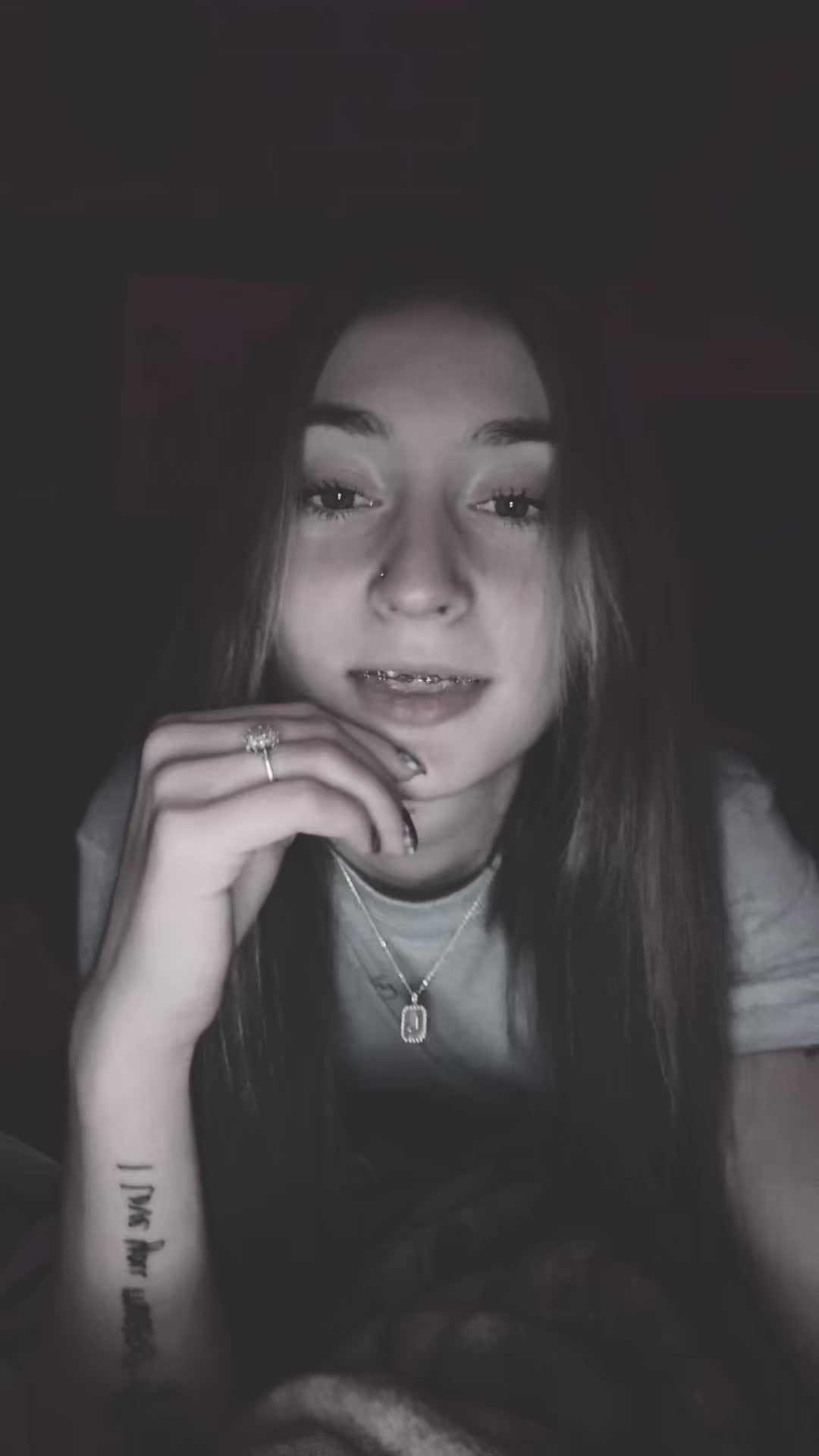 @Zoey:)