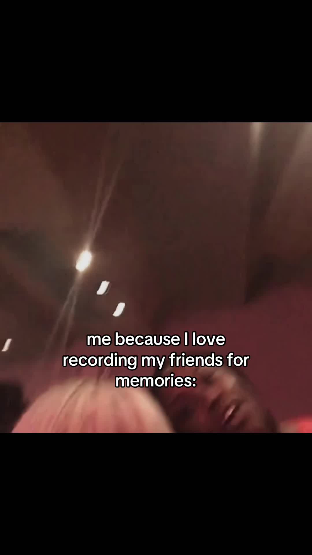 @￼