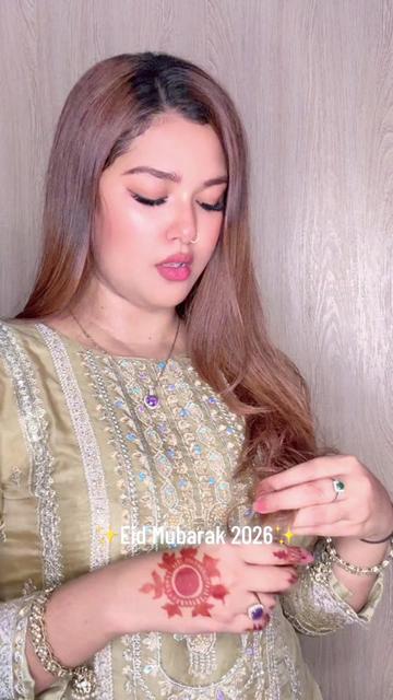 @Xhyna Khan