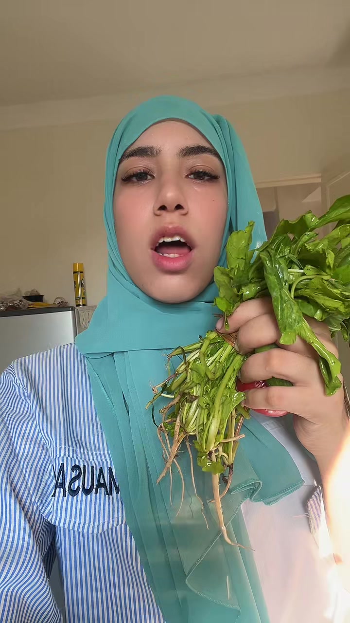 @علياء قمرو