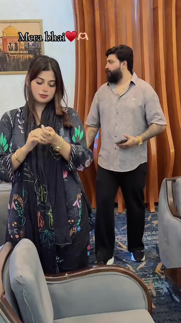 @S!Lv!A khOkhaR💍💃