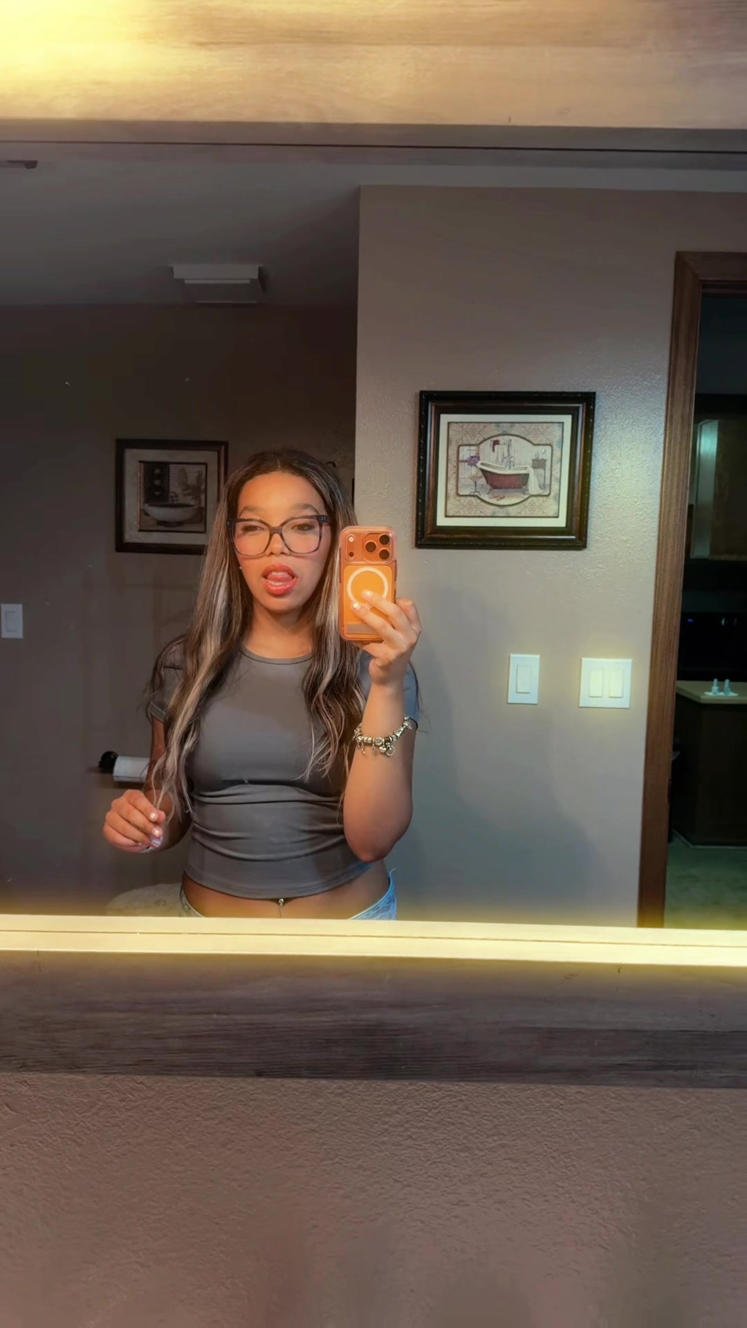 @steph.b.bussin