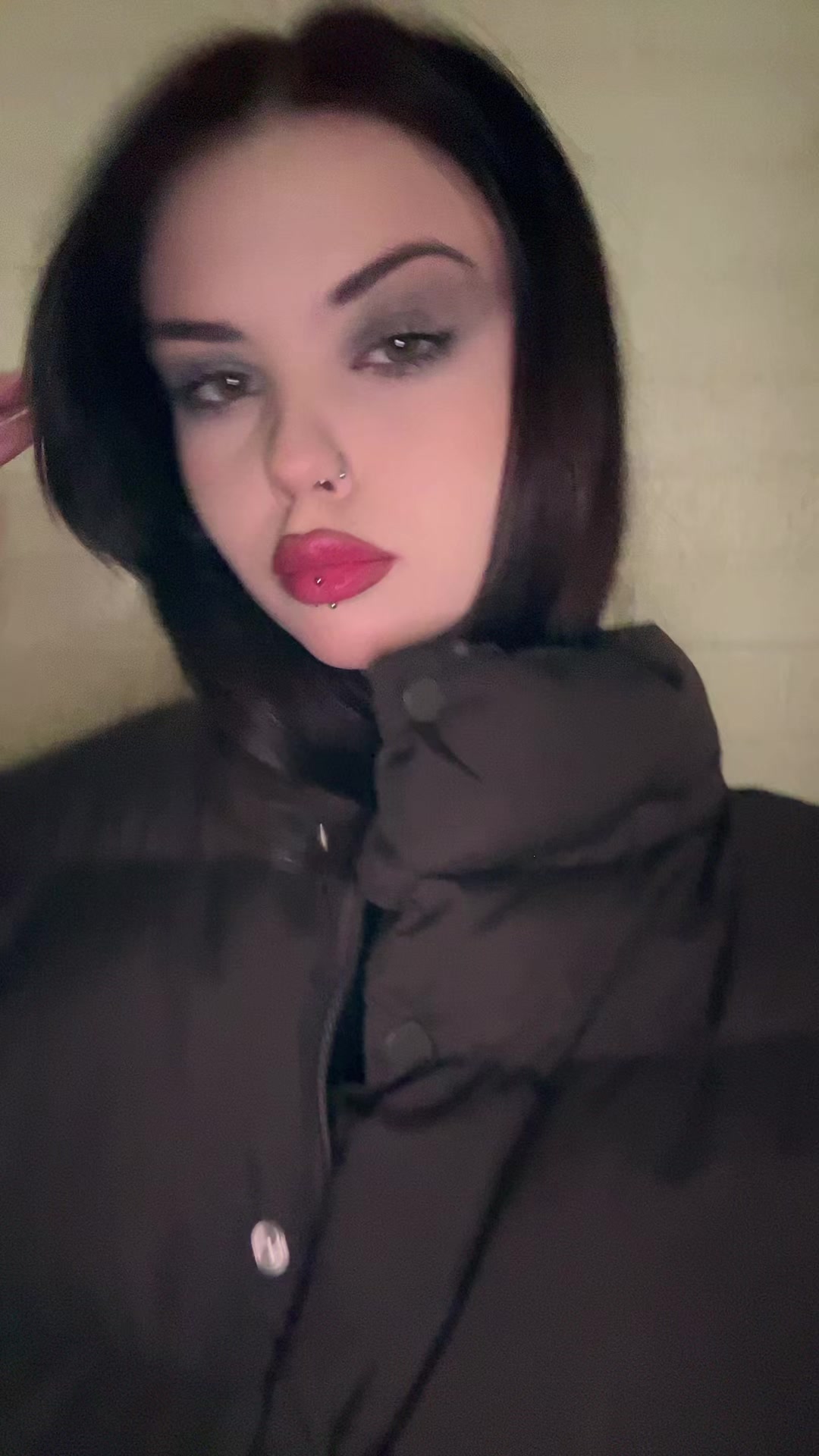@алисия