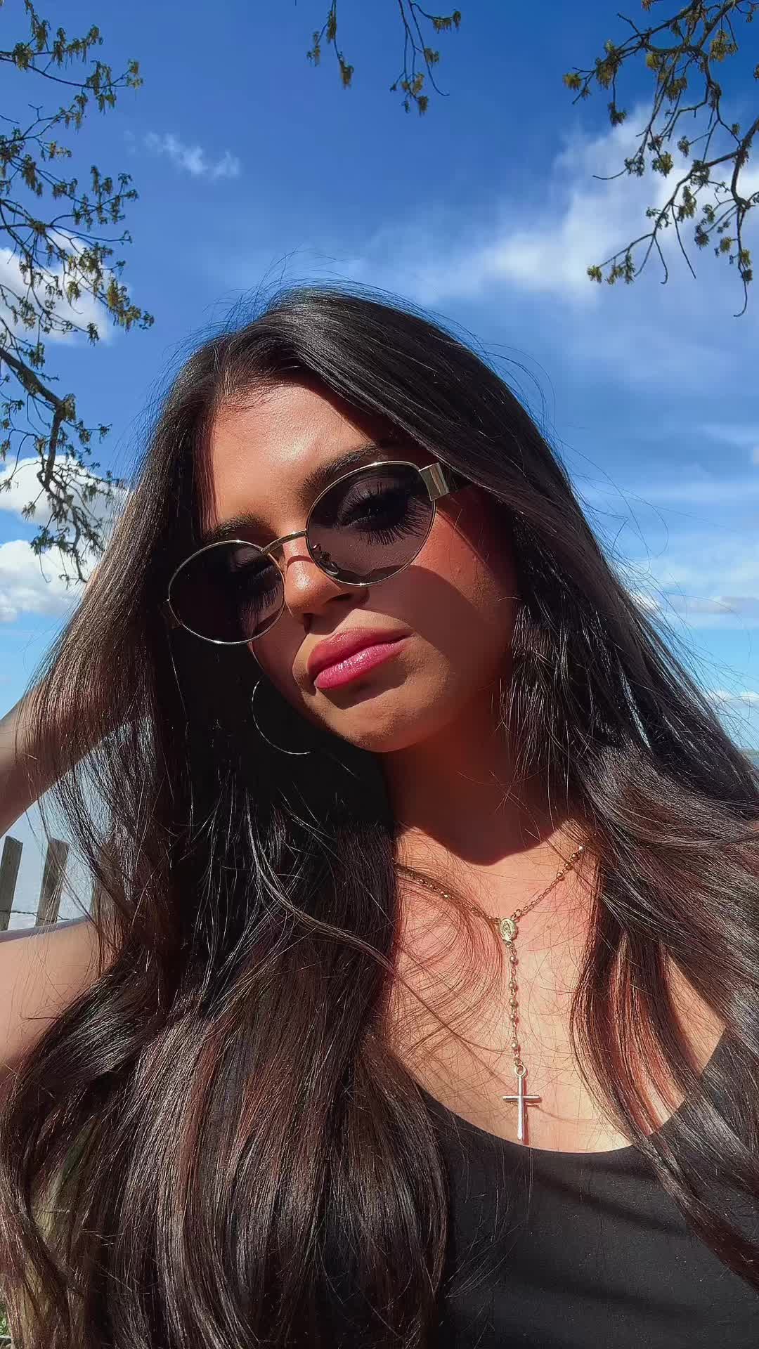@fashionista
