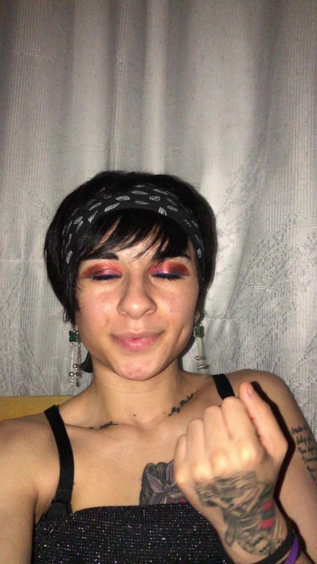 @G&Uuml;LNUR &Ouml;Z&Ccedil;ELİK