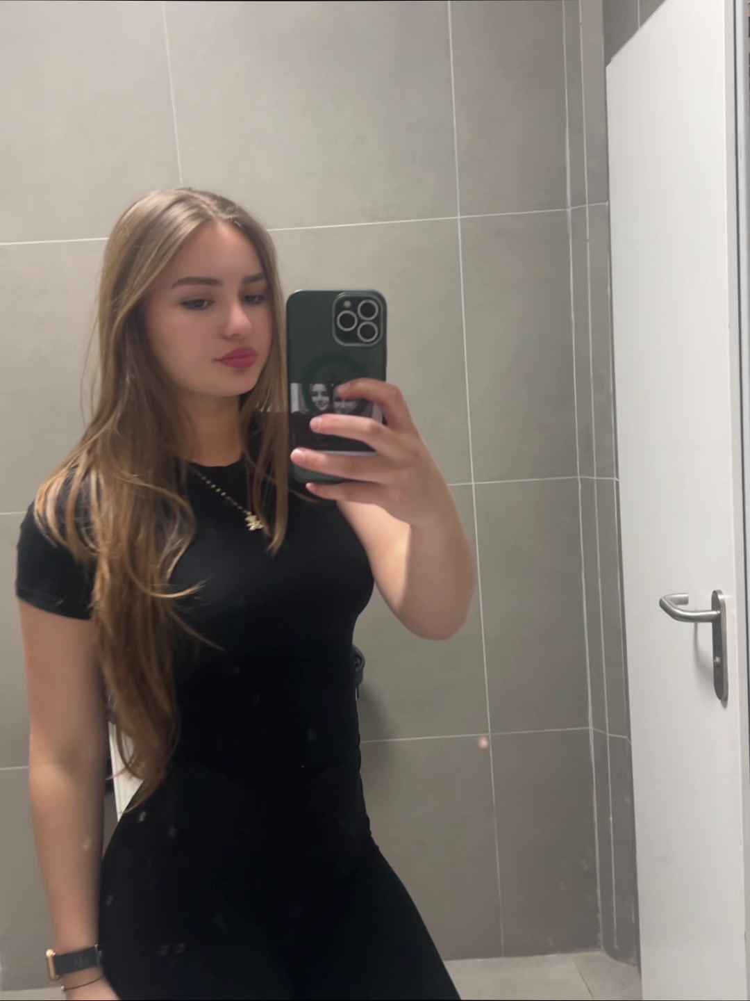 @𝐓’