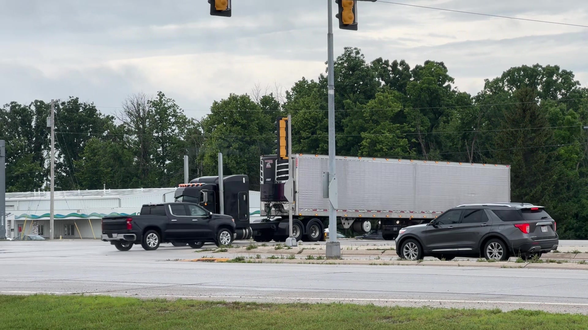 @WiscoBigRigs