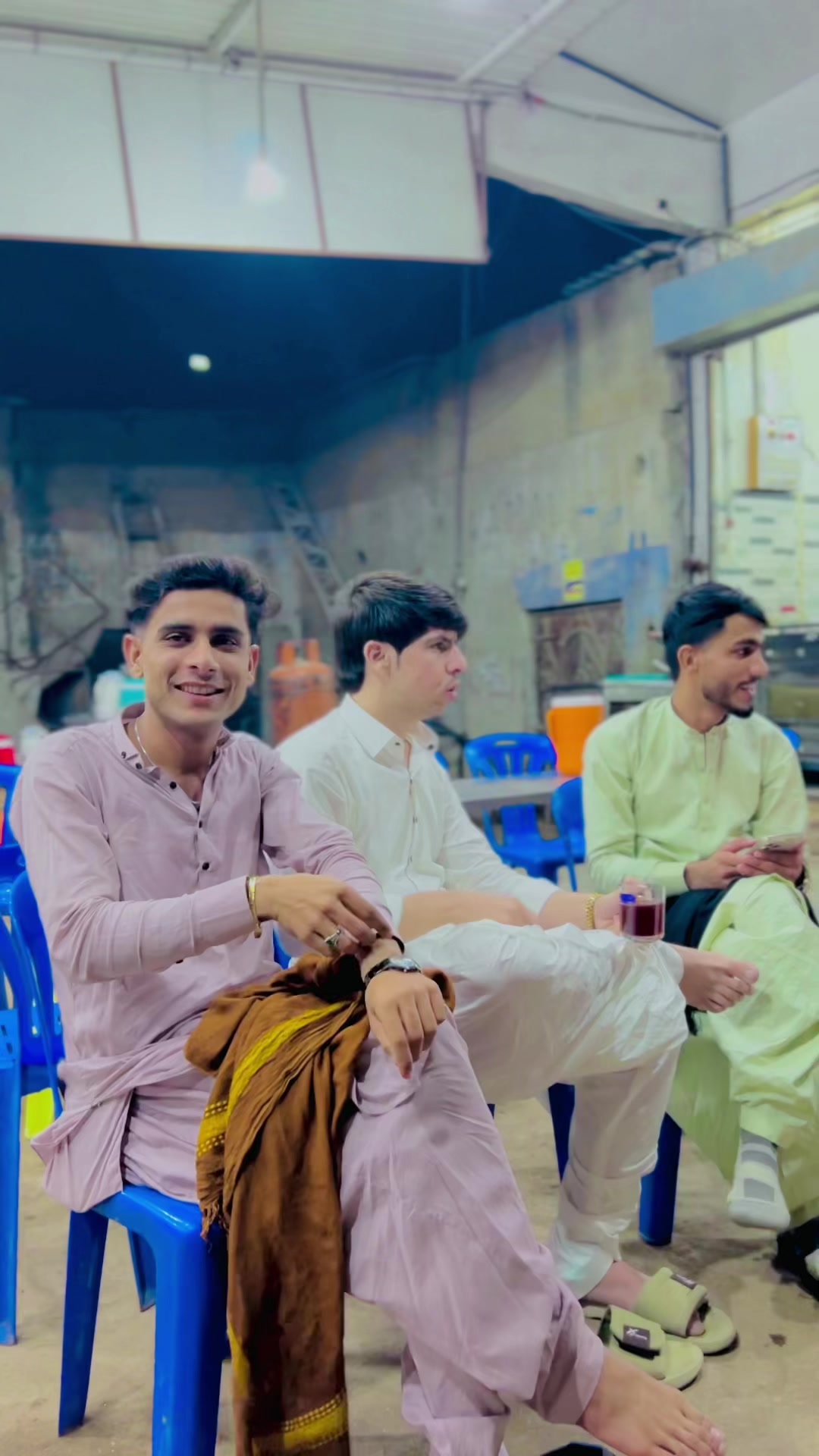@🏴☠️404🏴☠️ثاقب بونیری🦅