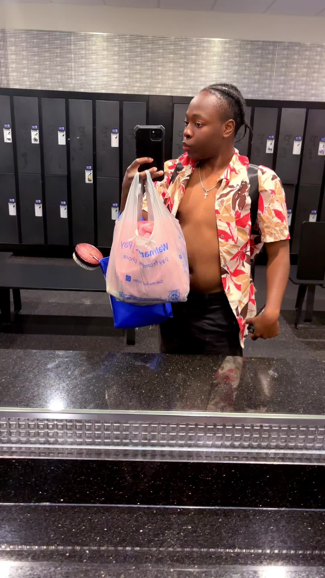 @dannythesavage_