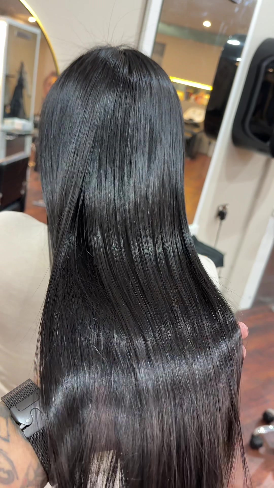 @Radiant_HairStudio_Fyshwick