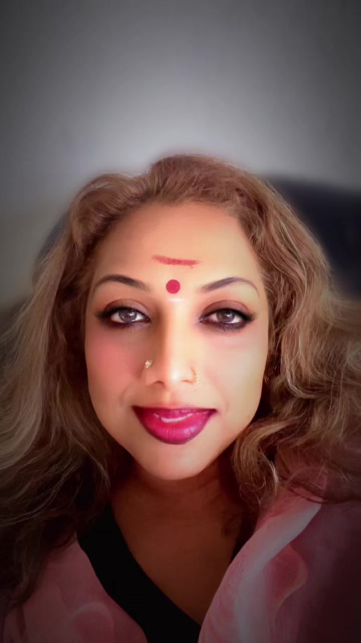 @Shobananava🇨🇦🇱🇰🇸🇬🇳🇬