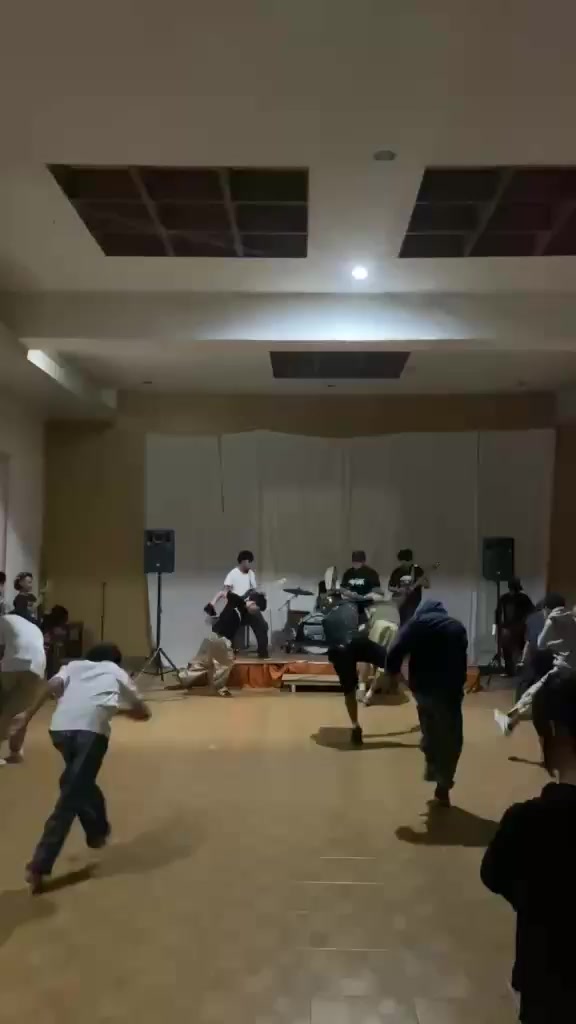 @✞