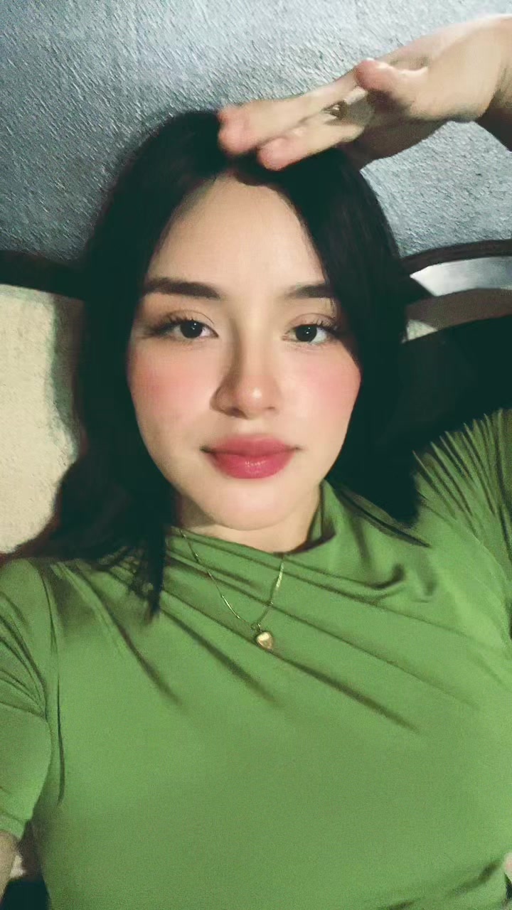 @Natali Flores 💗
