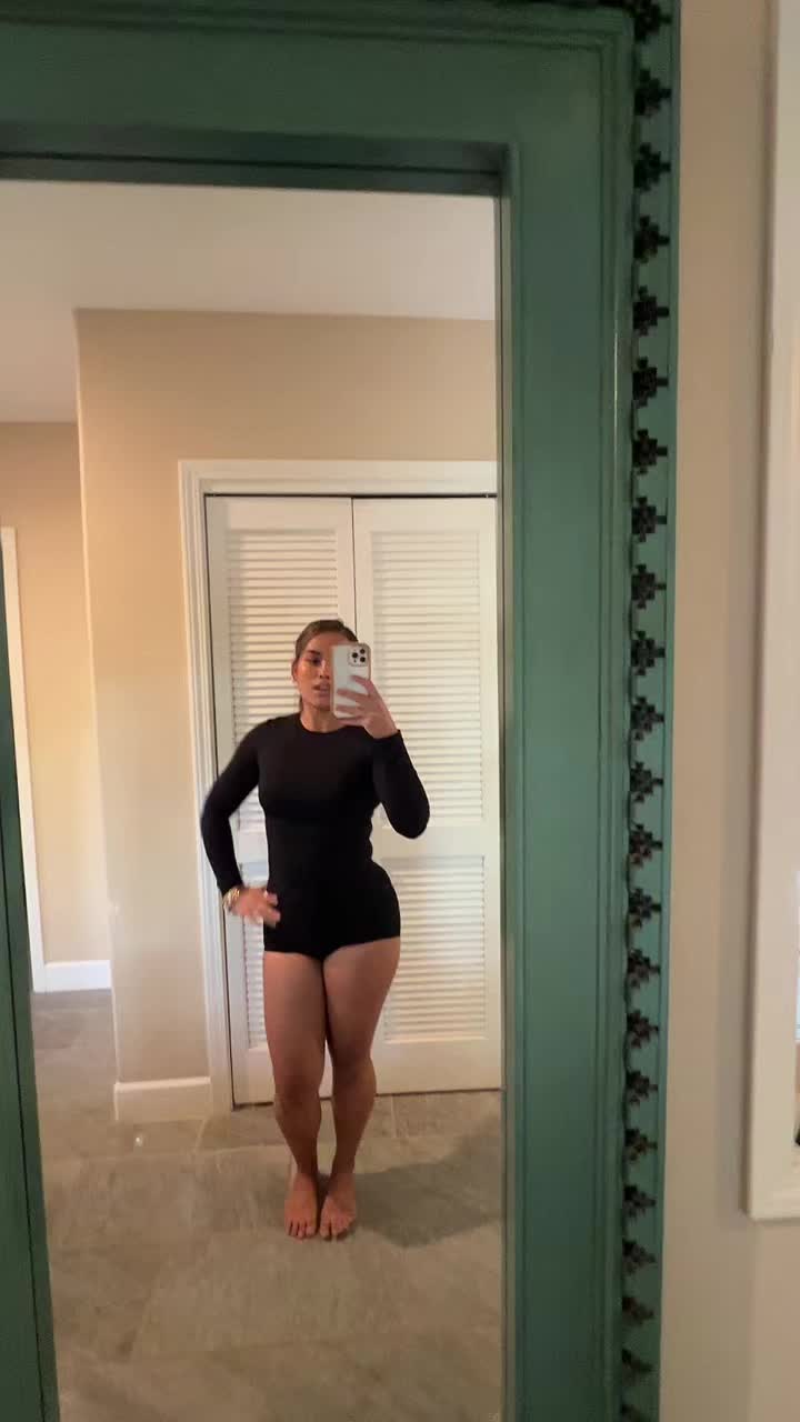 @Theycallmii_v