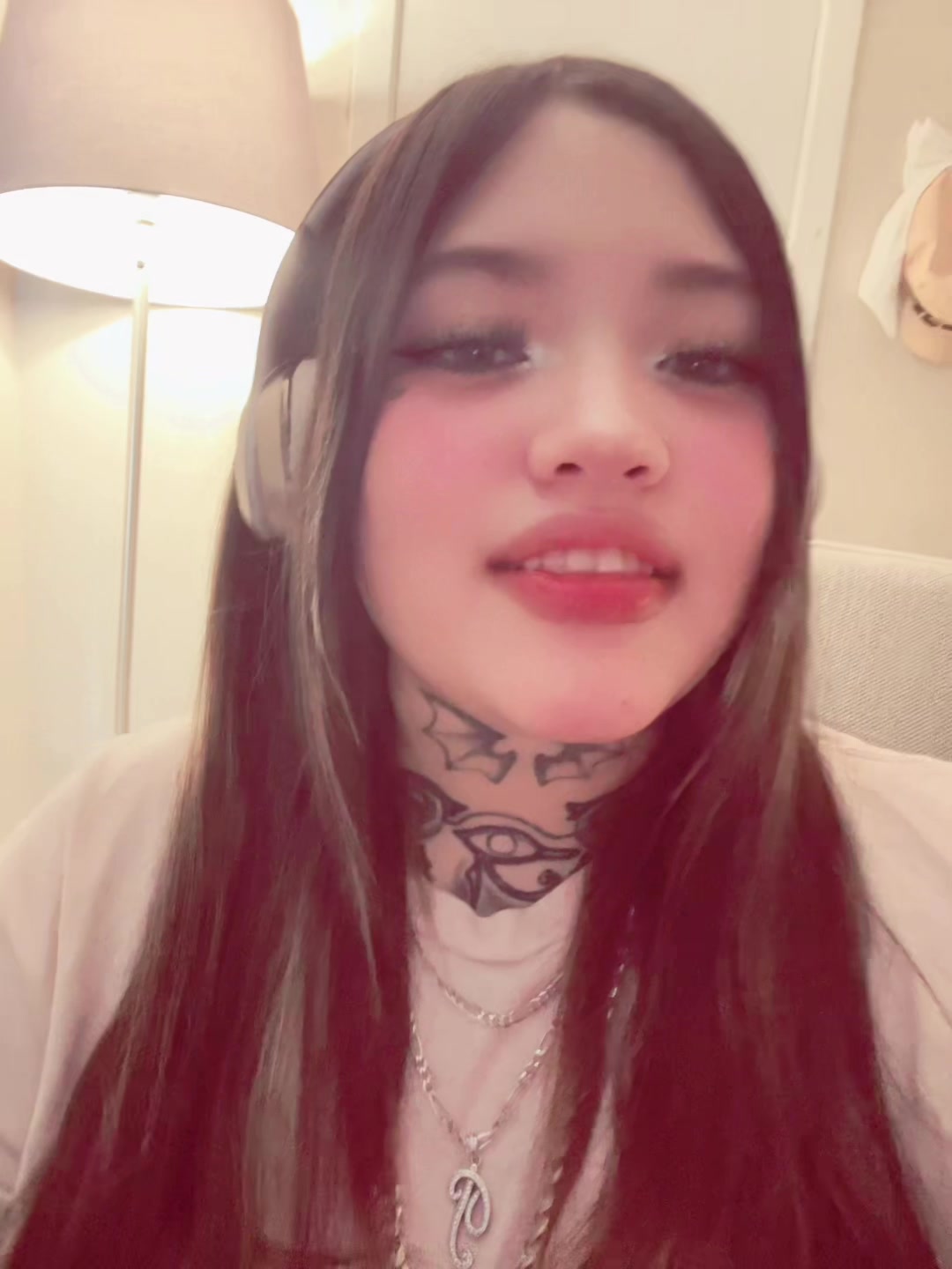 @glowingstar2