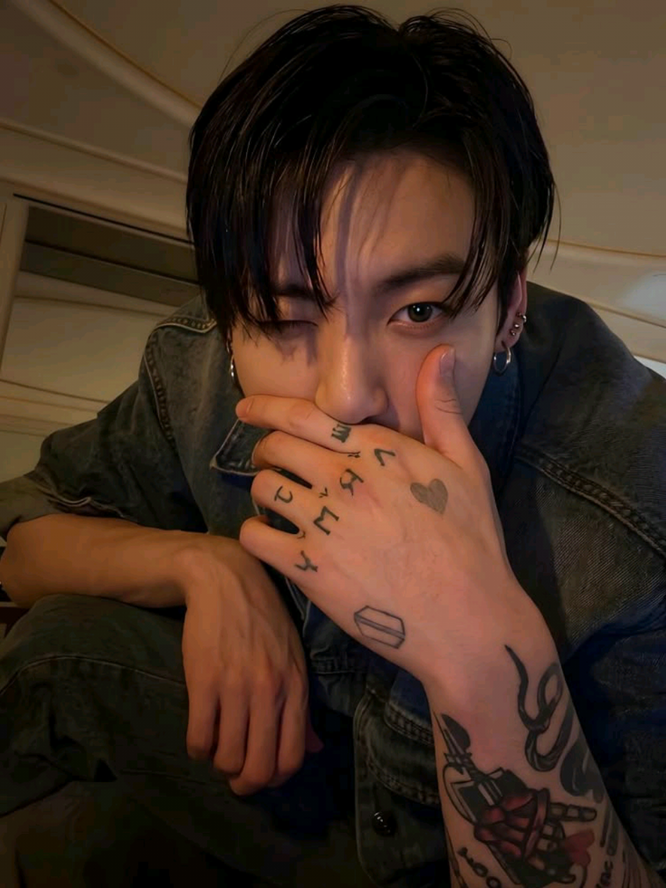 @𝐏𝐨𝐥𝐚𝐭.