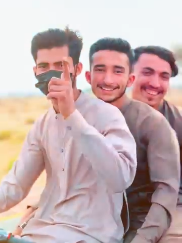 @کمانڈو پٹھان 🦁