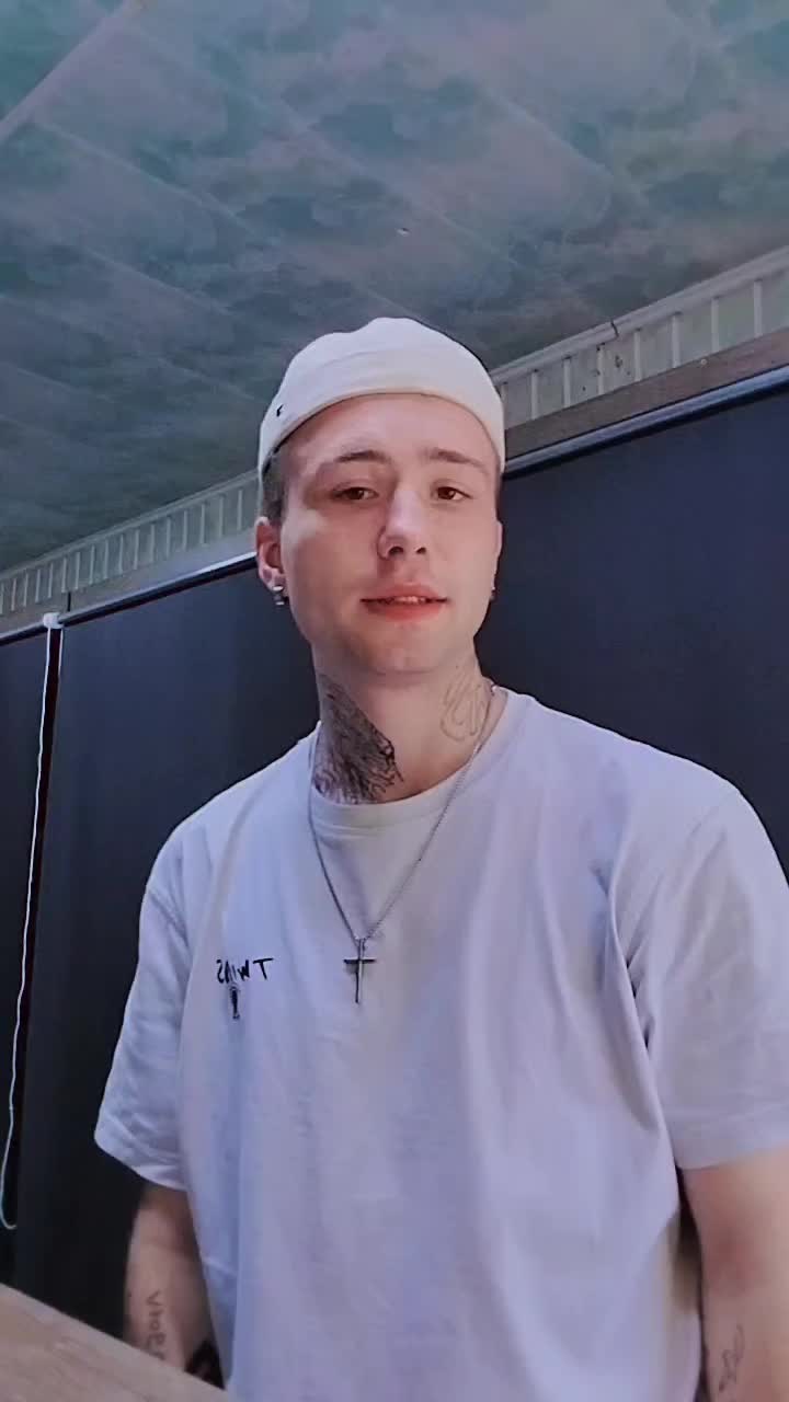 @Ангелочек 👼