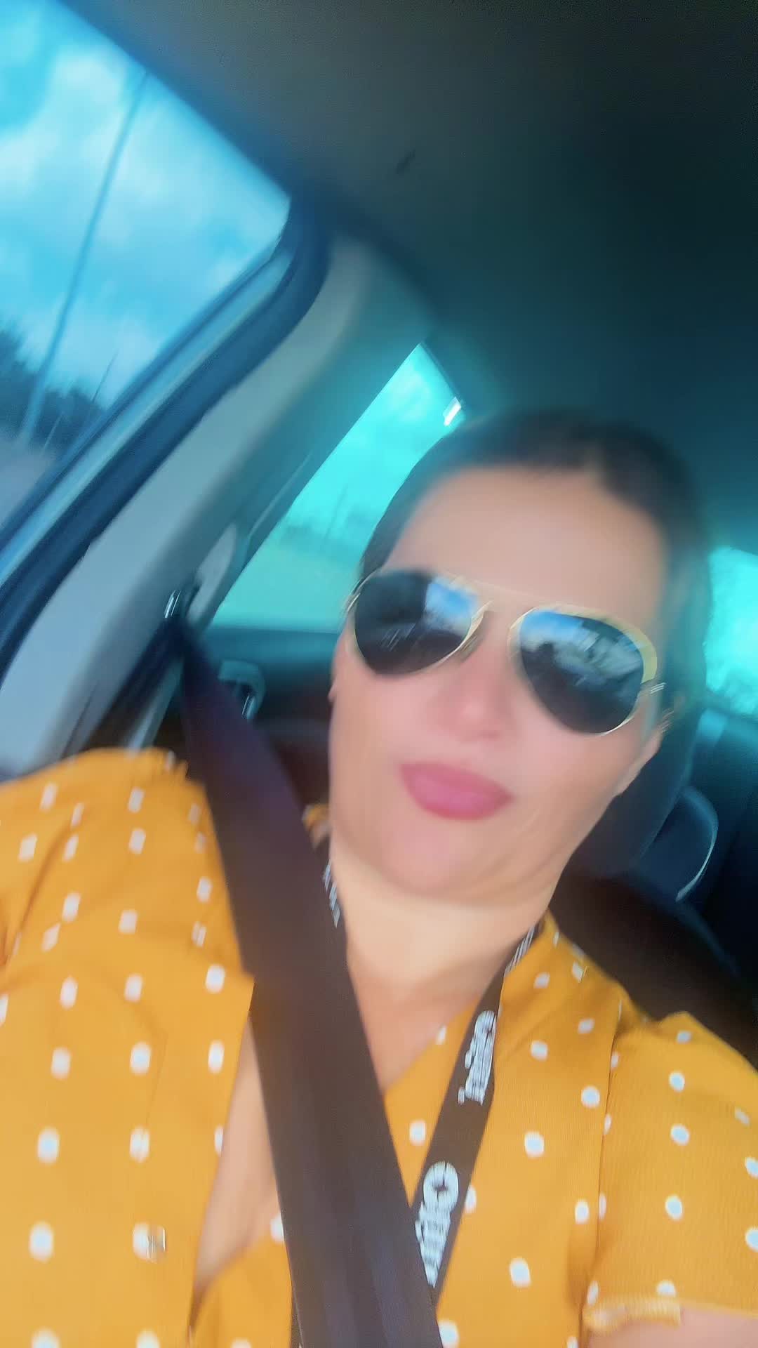 @Iliana
