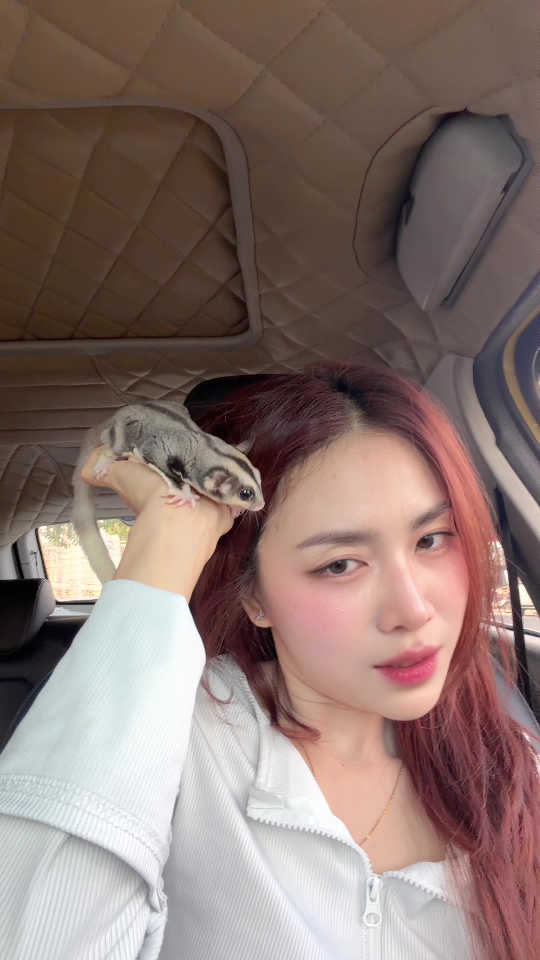 @เพื่อนเรียก“ฟาง”