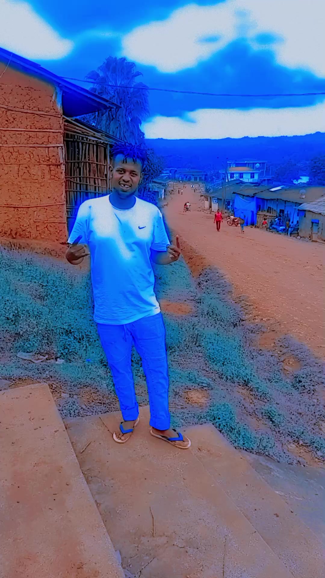 @Dambii