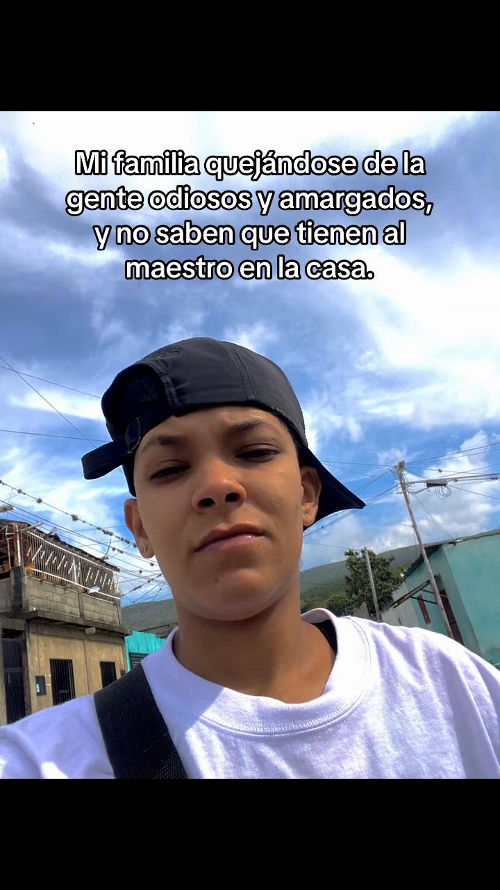 @Day Alvarez