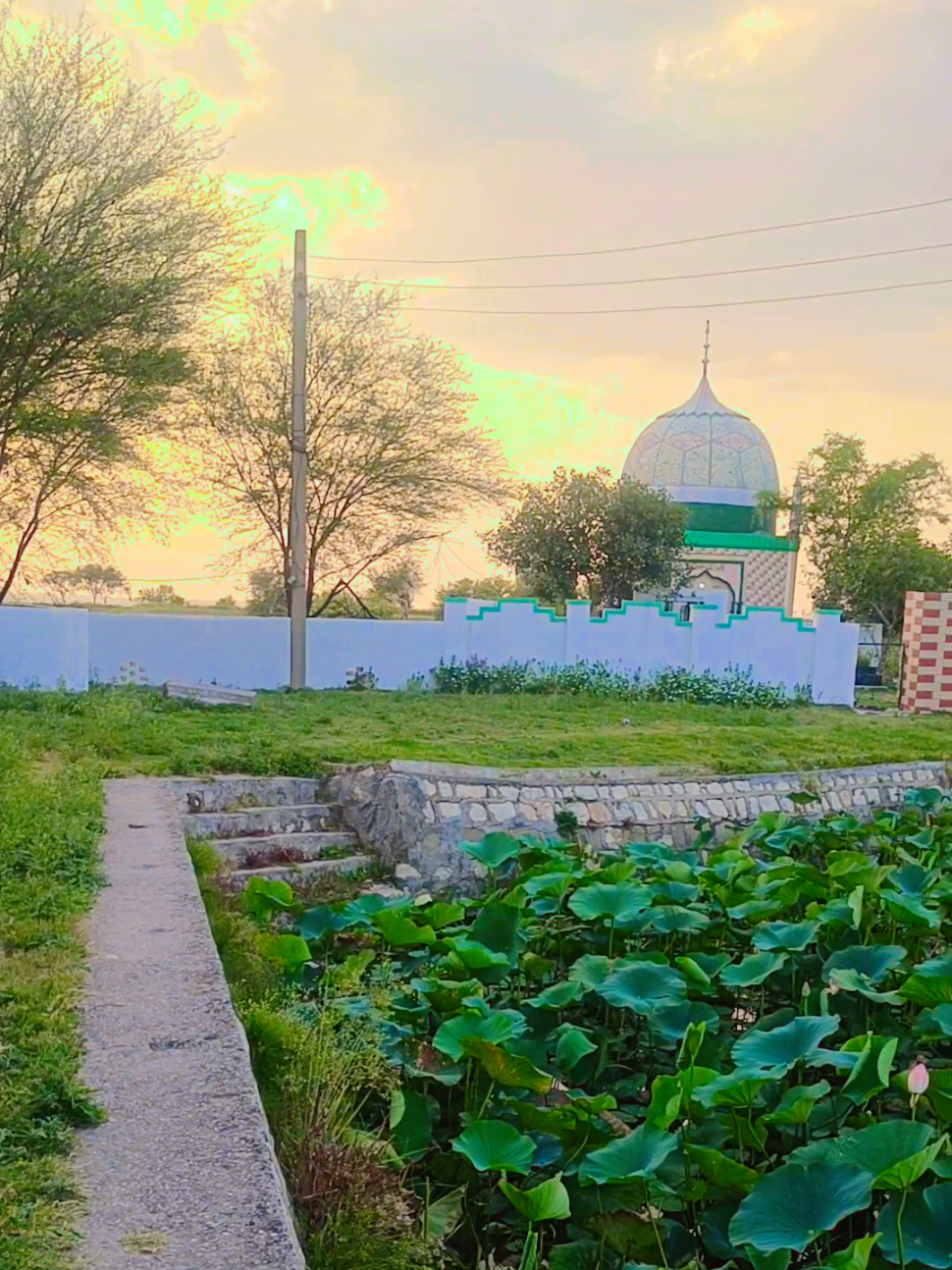 @مرزا عبداللہّٰ