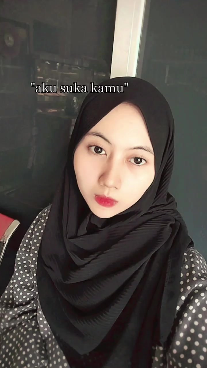 @Syahnaz,,