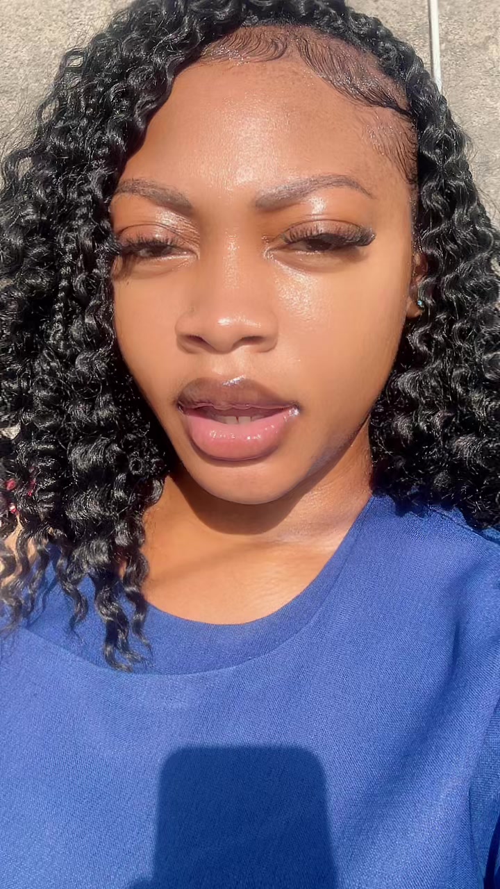 @Tassi🦋