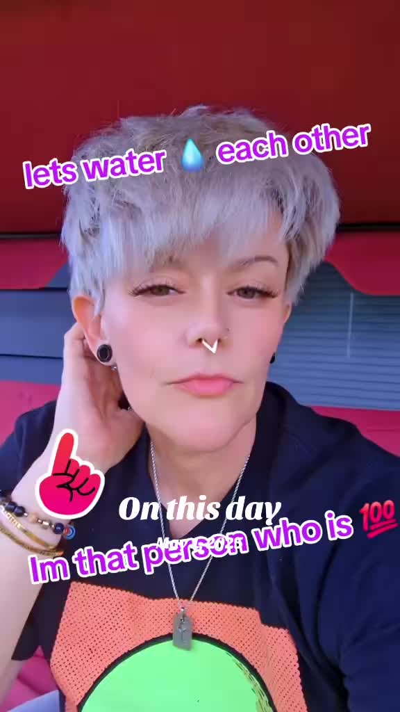 @💫FallenStar👽✌️💜