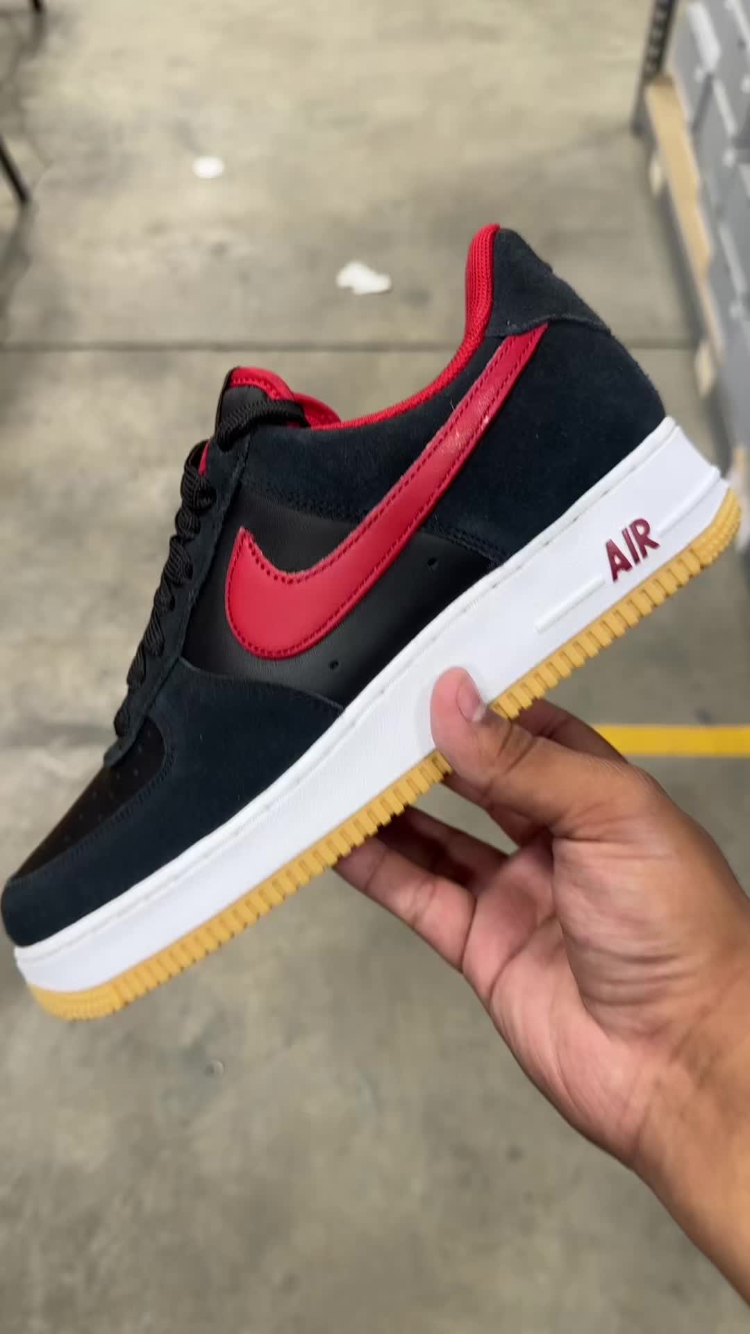 @Trending Sneakers