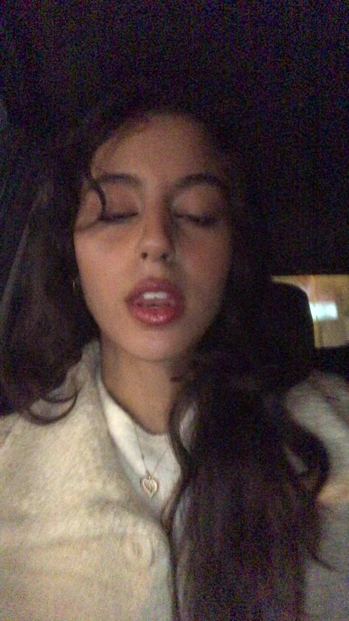 @ᏕOFIΛ🧡