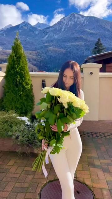 @_elvira_t