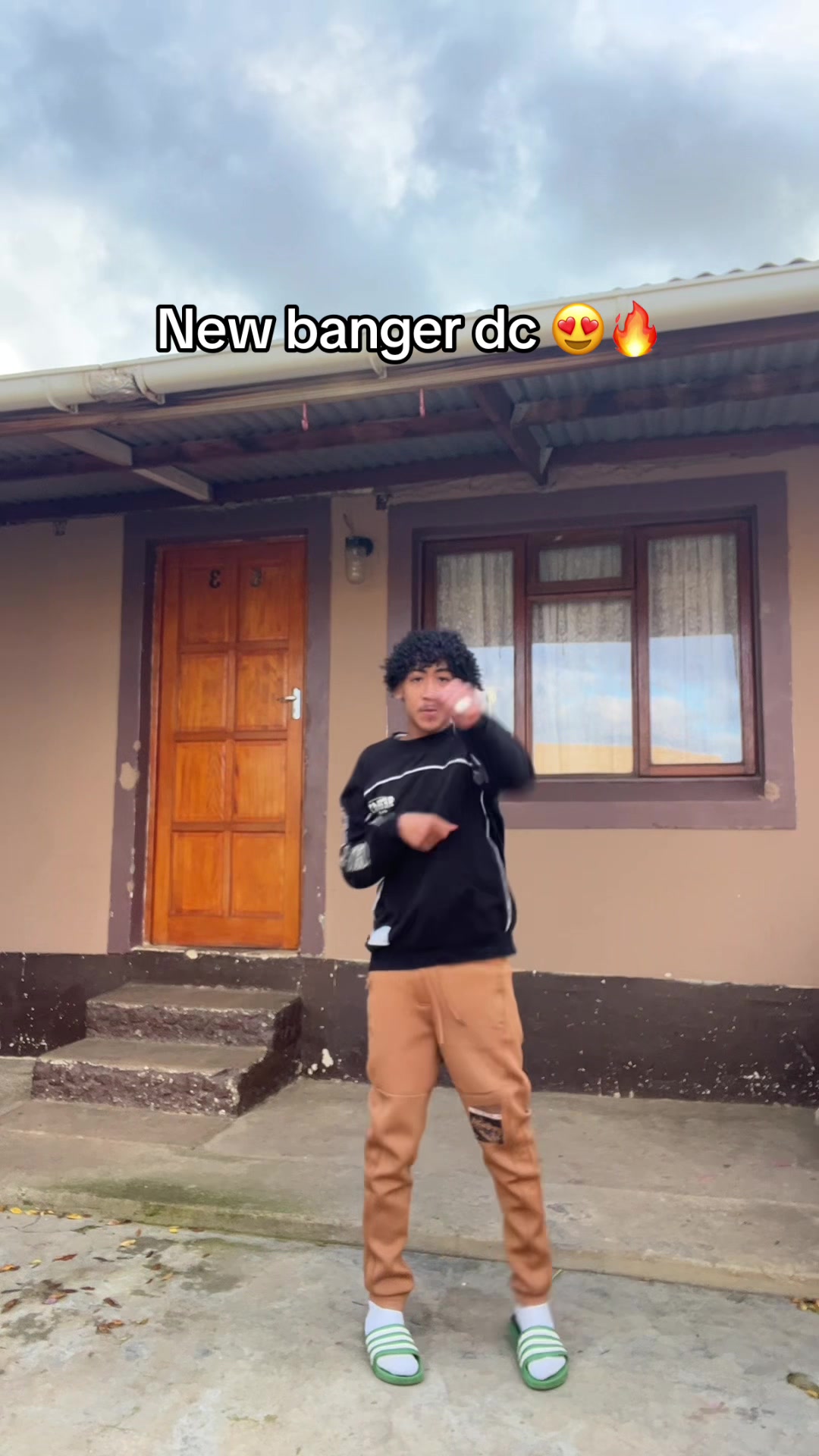@𝓤𝓷𝓬𝓵𝓮_𝓱𝔂𝓻𝓸𝓷 🗽.