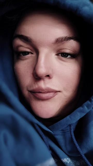 @🐦&zwj;⬛The Bathrobe Crone 🐦&zwj;⬛