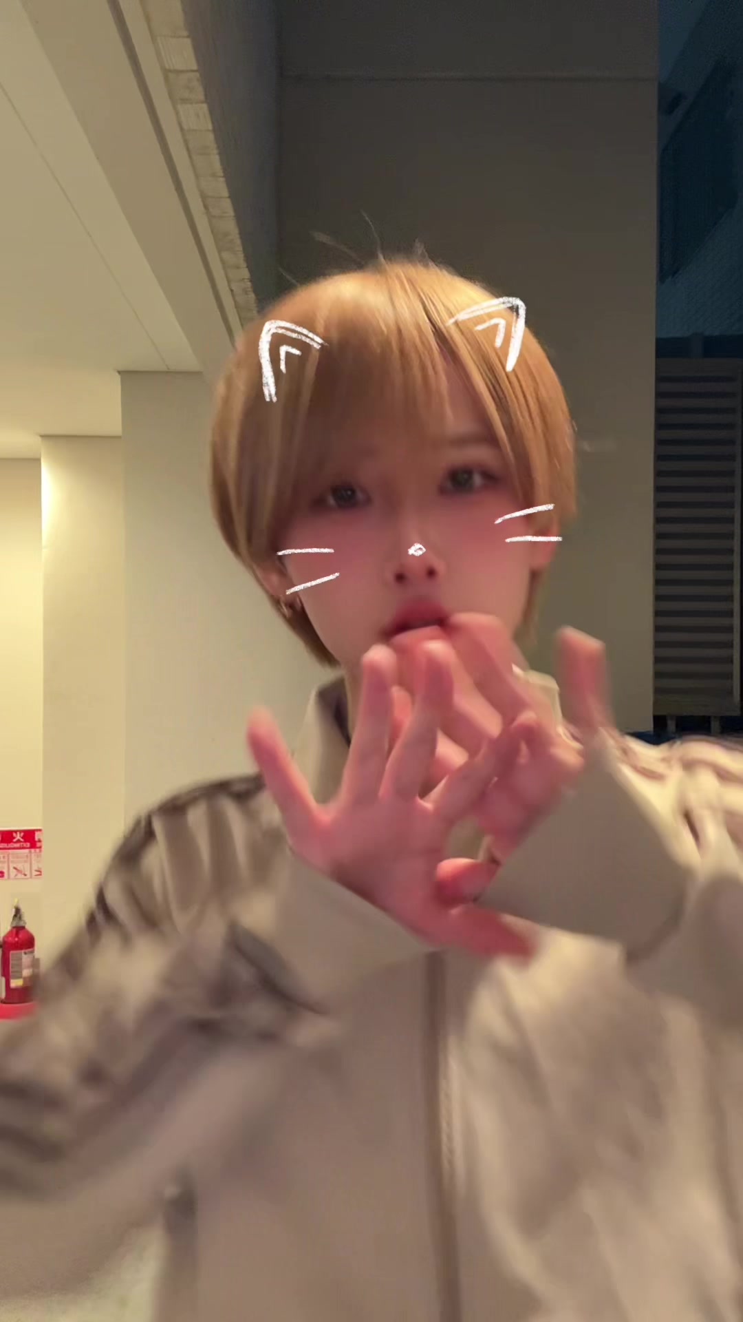 @たく
