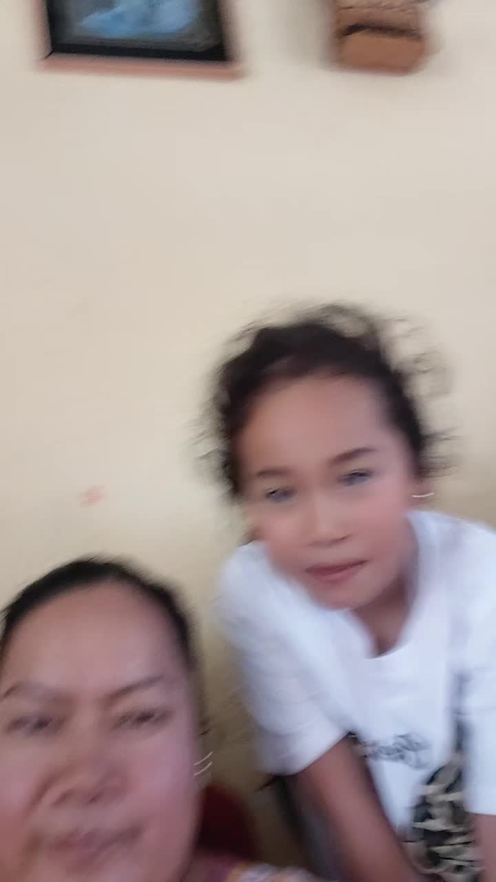 @Víaney