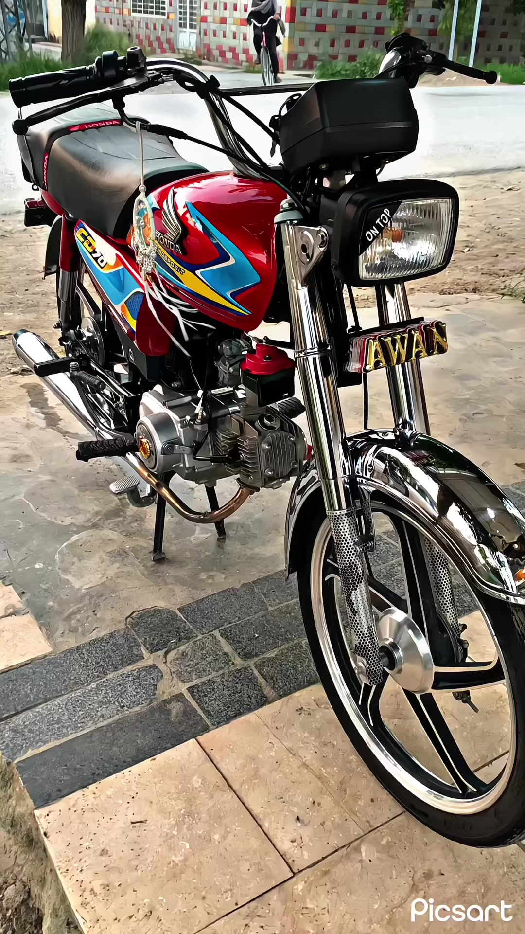 @7t_𝙾𝙽 𝚃𝙾𝙿⚡️