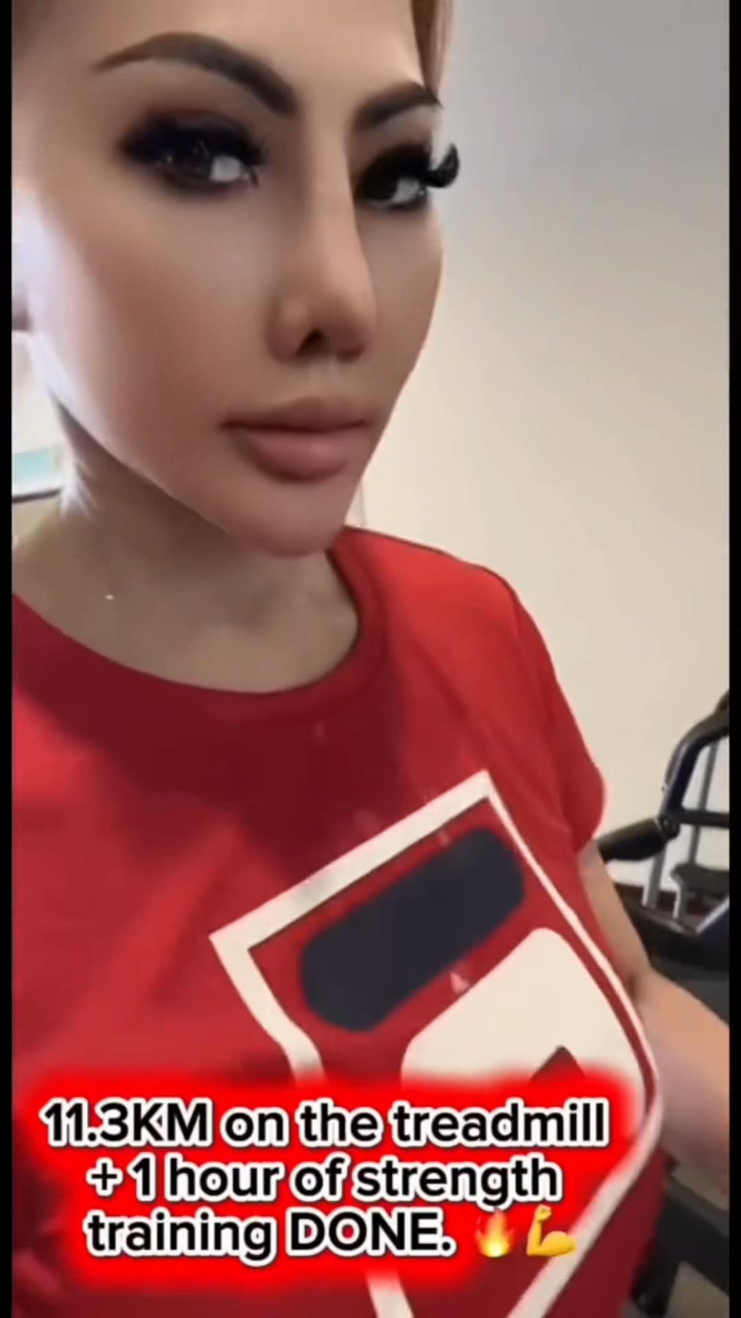 @MOXYROSY