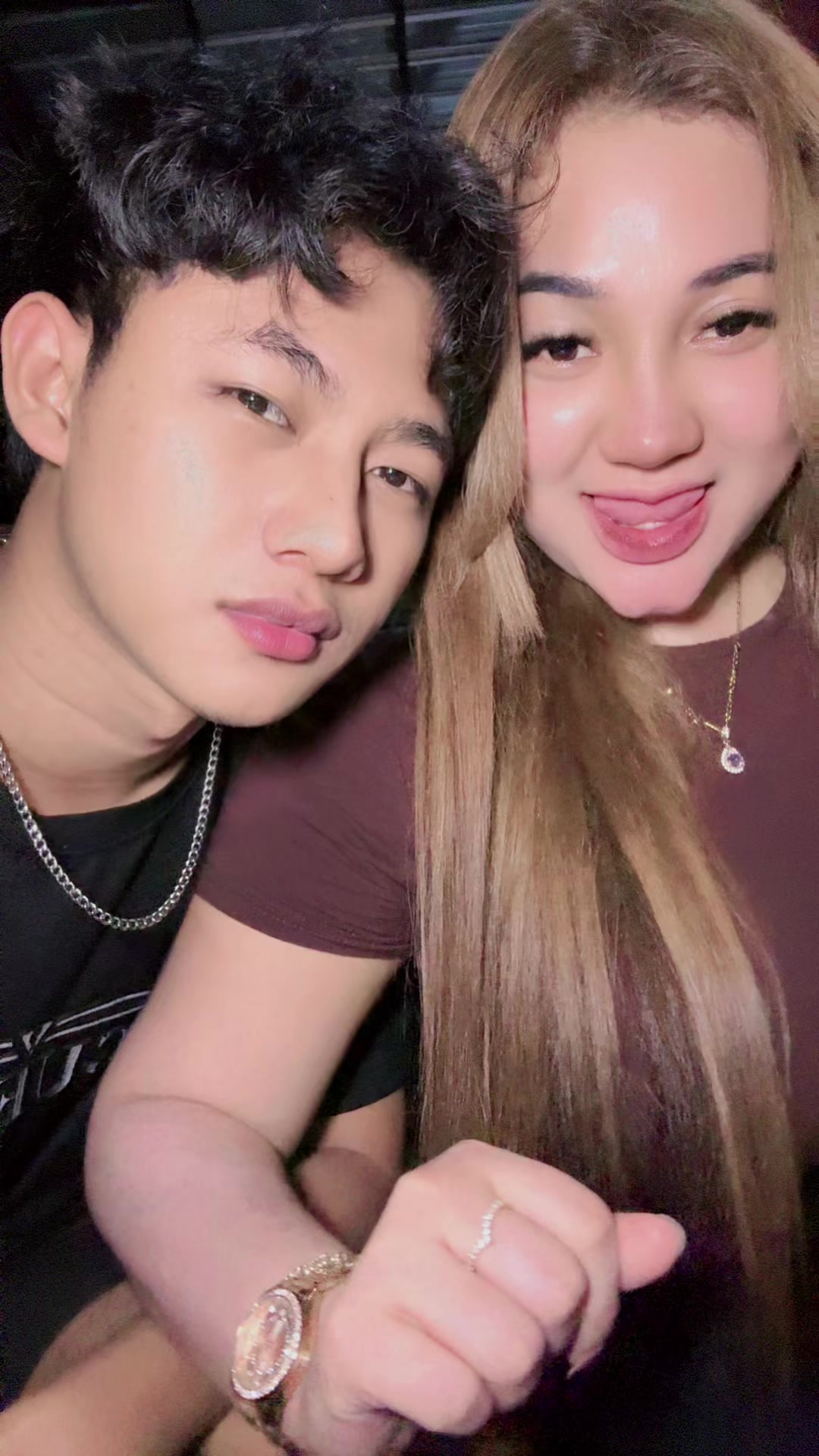 @inisintottyy