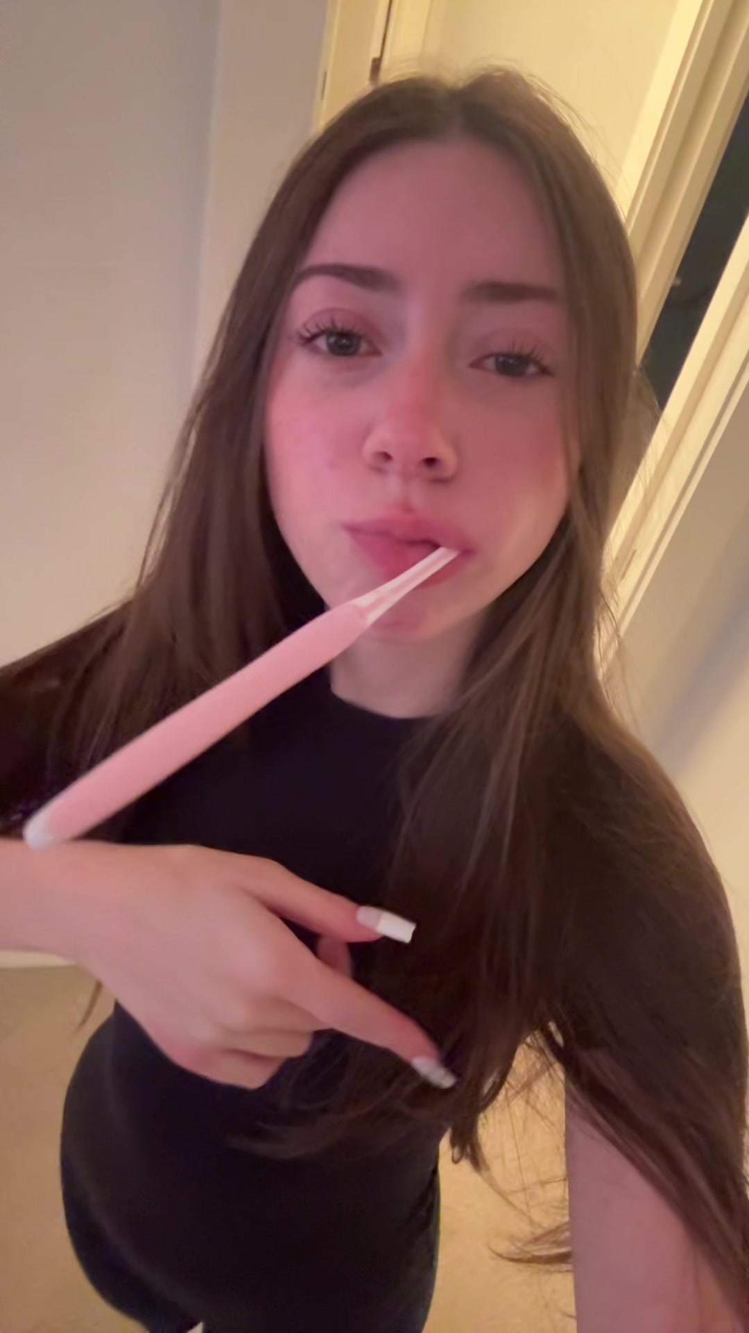 @avry555