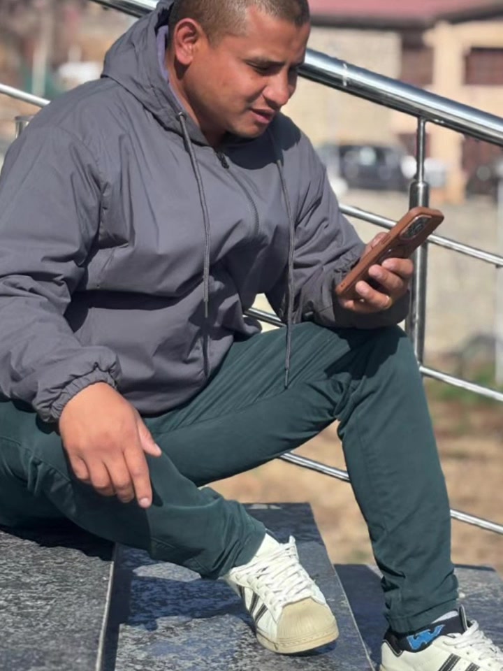 @DE SUUNG Sonam Jigsel Wangchuk