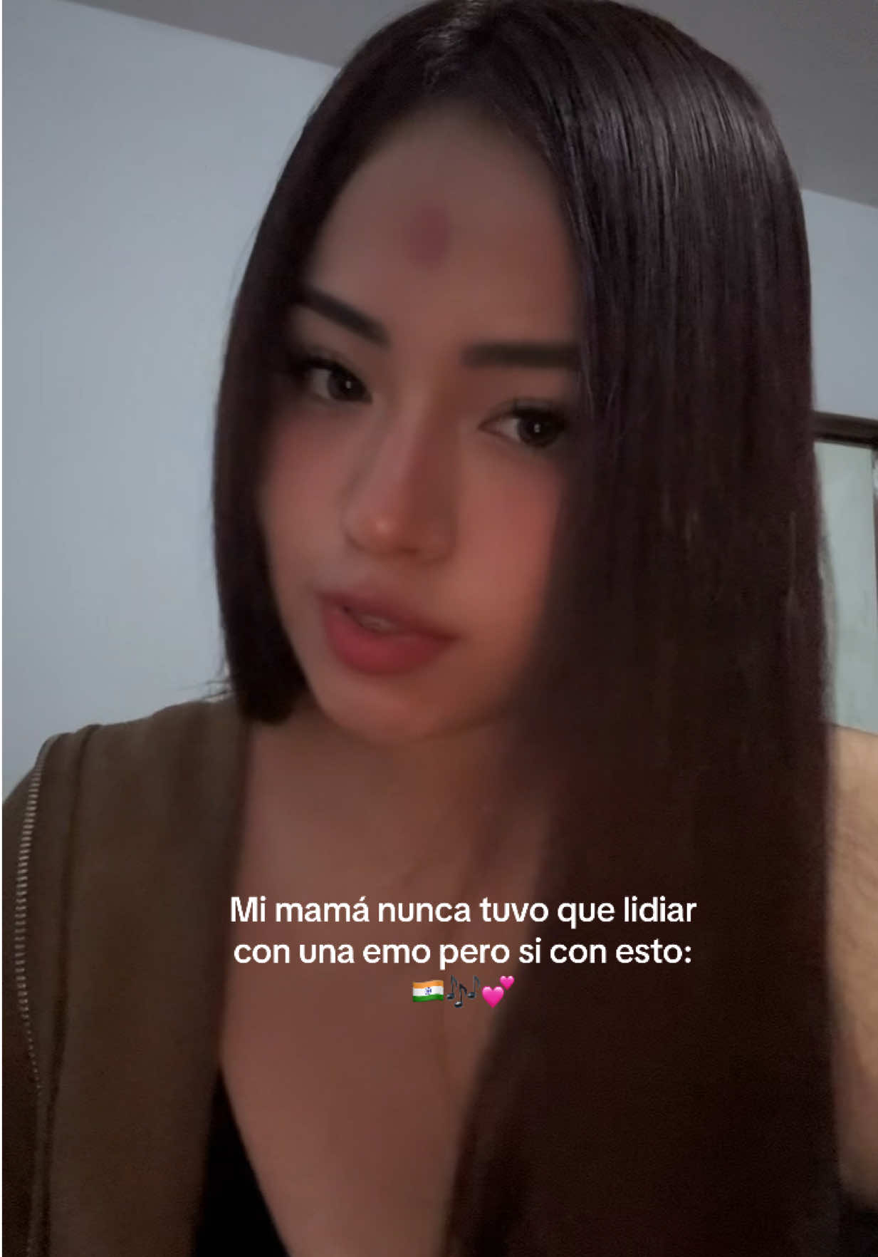 @Cɪɴᴛʜʏᴀ Lᴇóɴ🏍️