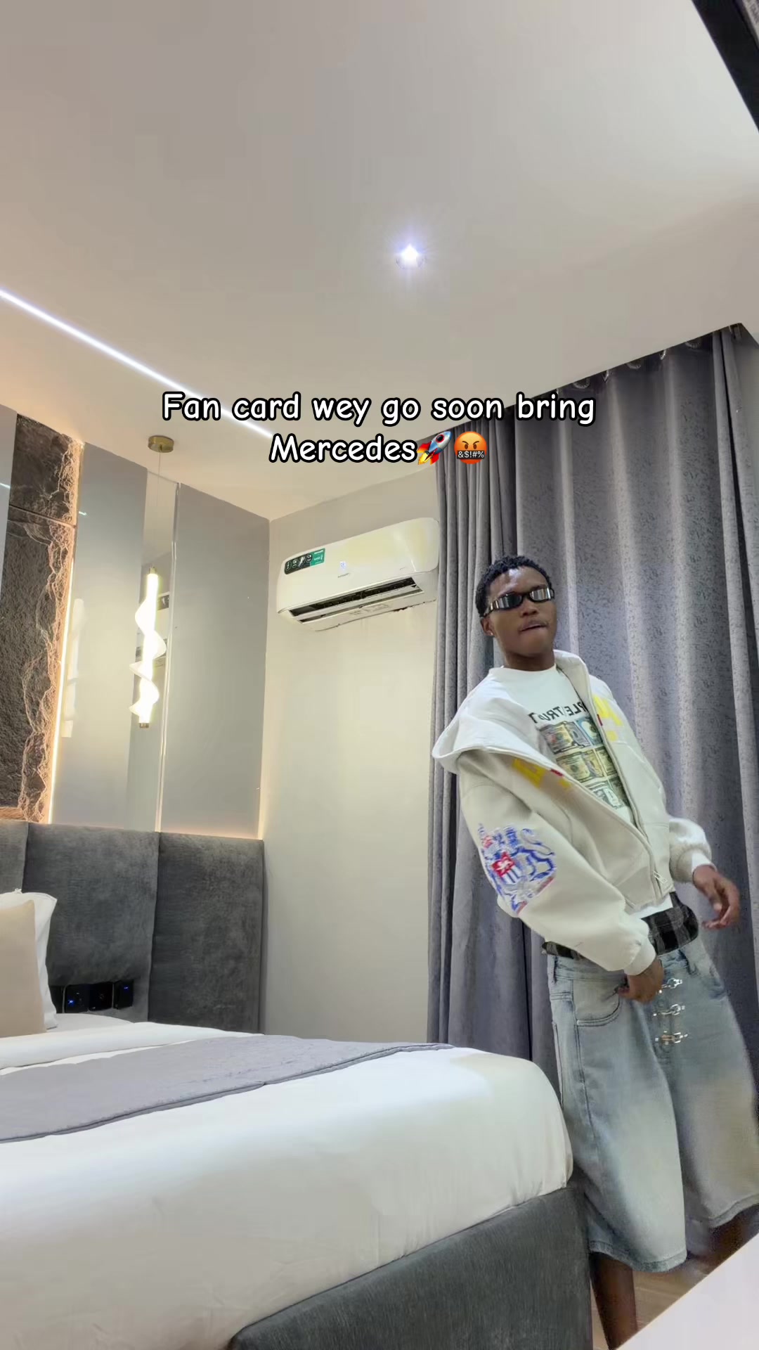 @𝕊ay_𝕙ey_𝕥o_𝕗avorite💡🦅