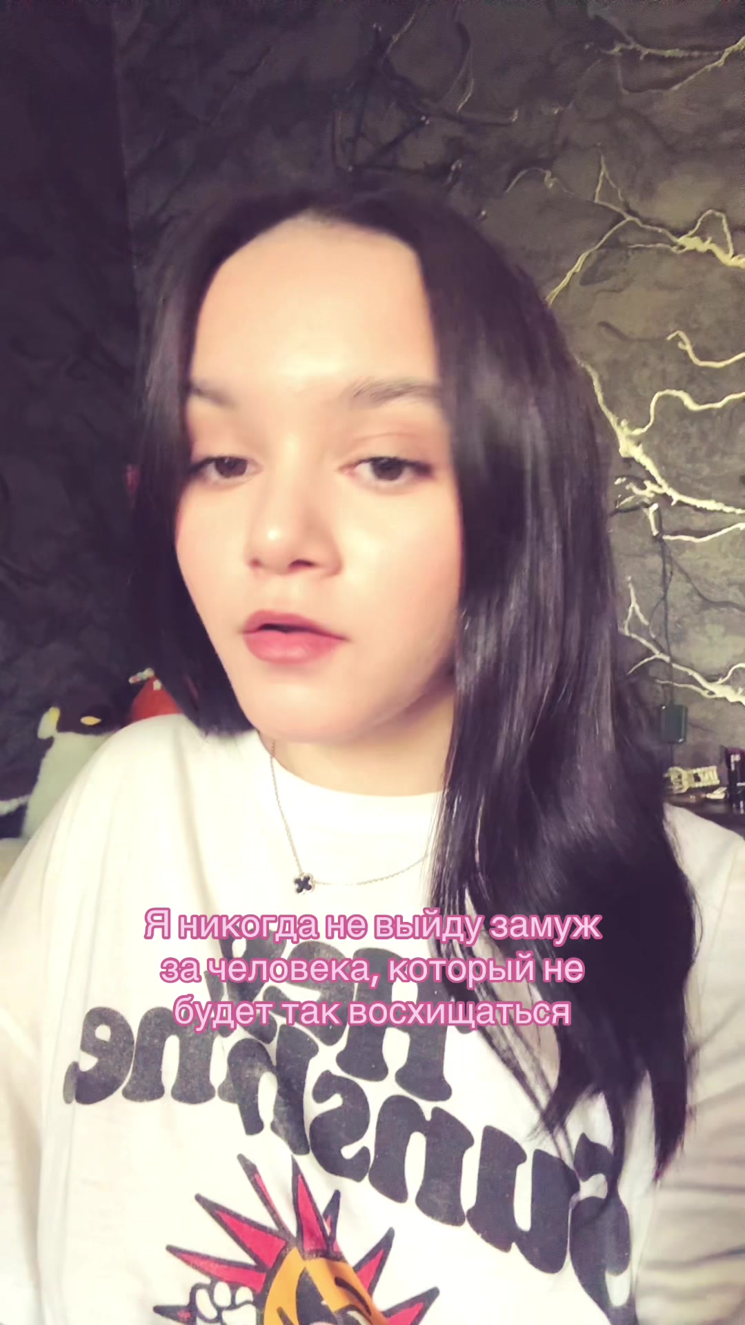 @<3